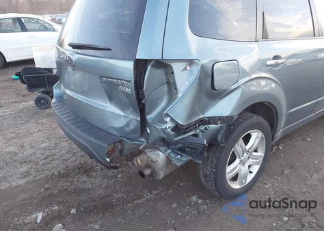 2010 Subaru Forester 2.5X Premium from USA, damaged, VIN JF2SH6CC3AH740088